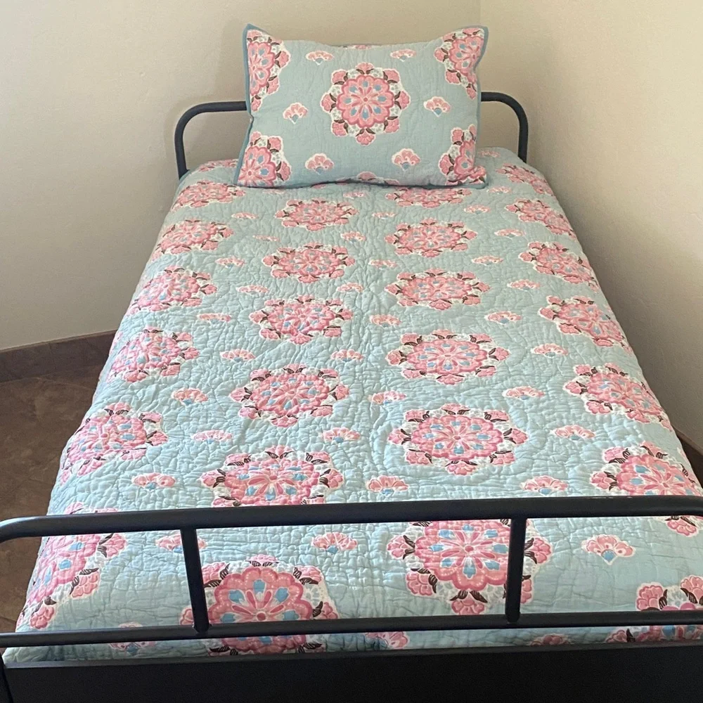 Pottery Barn Kids Twin Brooklyn Quilt Set NWOT